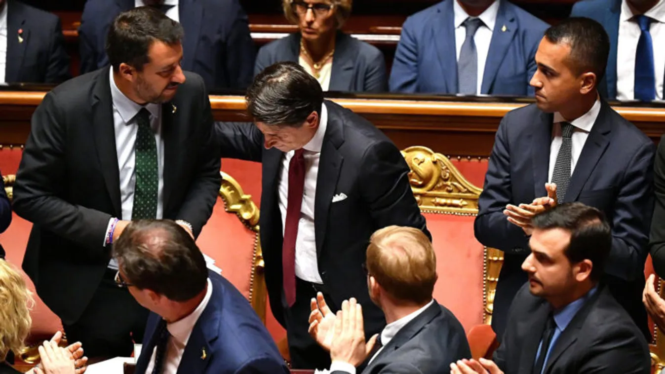 Megbukott a római kabinet