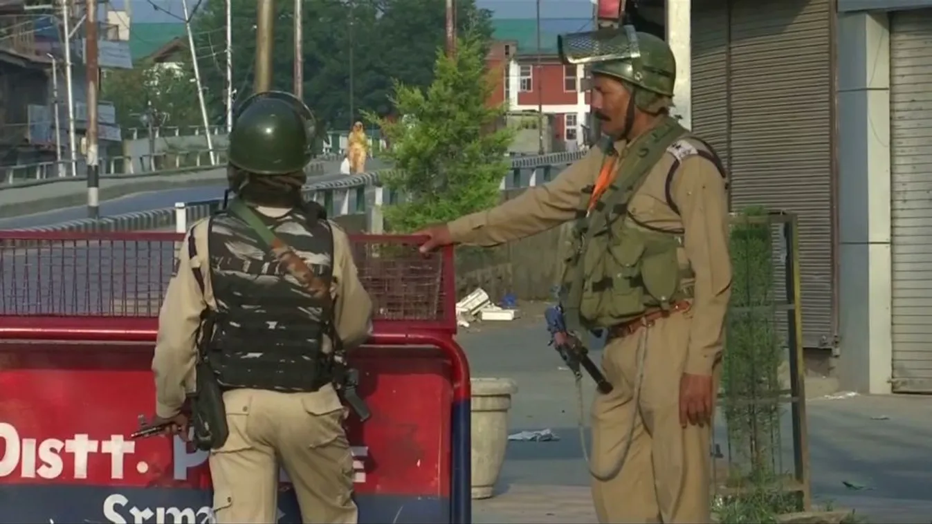 Az indiai kormány visszavonja Kasmír különleges alkotmányos státusát