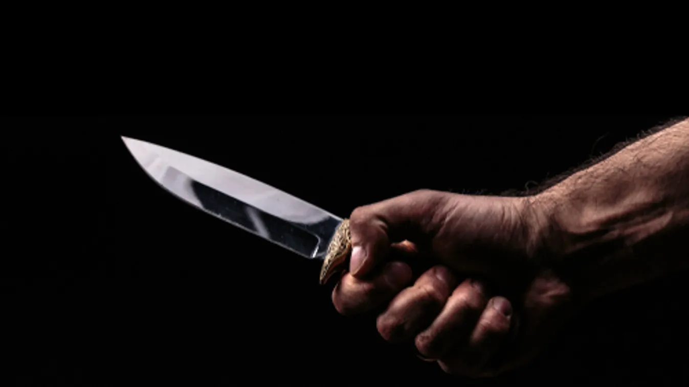 Késes támadás történt Lyon közelében