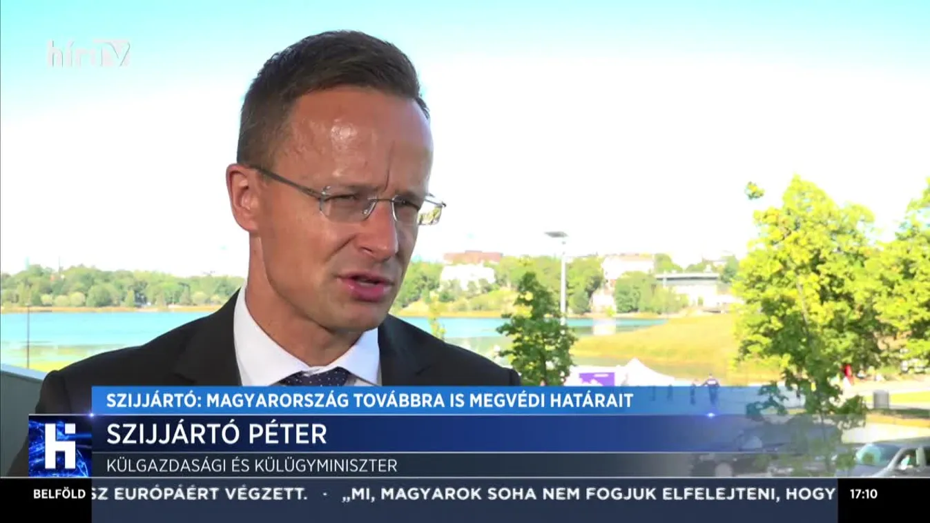 Szijjártó: Magyarország továbbra is megvédi határait