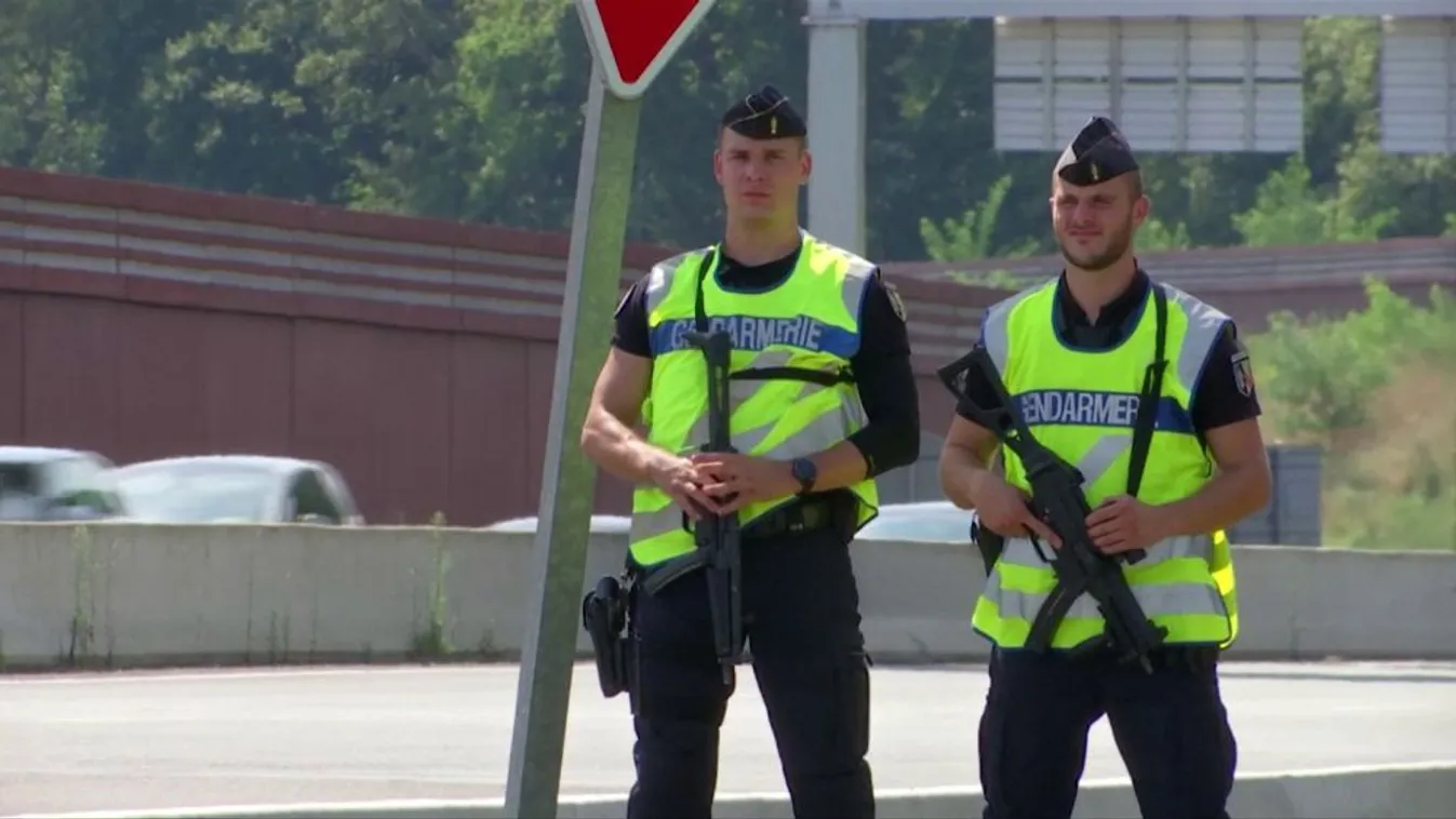 A G7-csúcsra készülnek Franciaországban