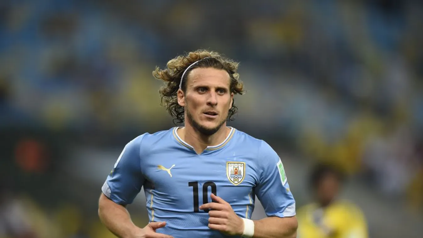 Bejelentette visszavonulását Diego Forlán