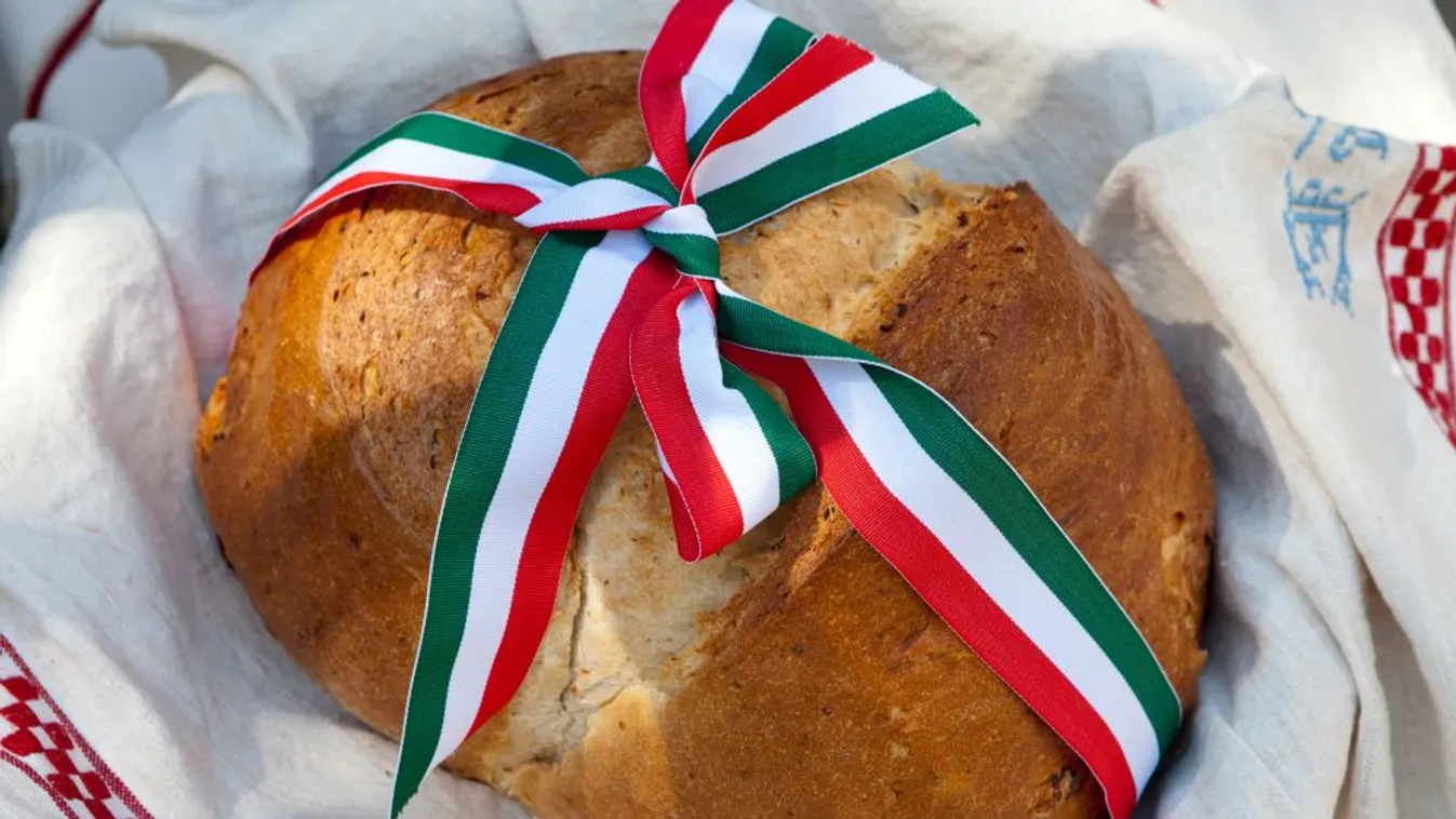 Egy tonna lisztből készül a Kárpát-medence kenyere