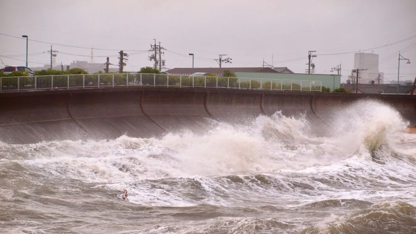 Sok sérültje van a Tapa tájfun tombolásának Japánban