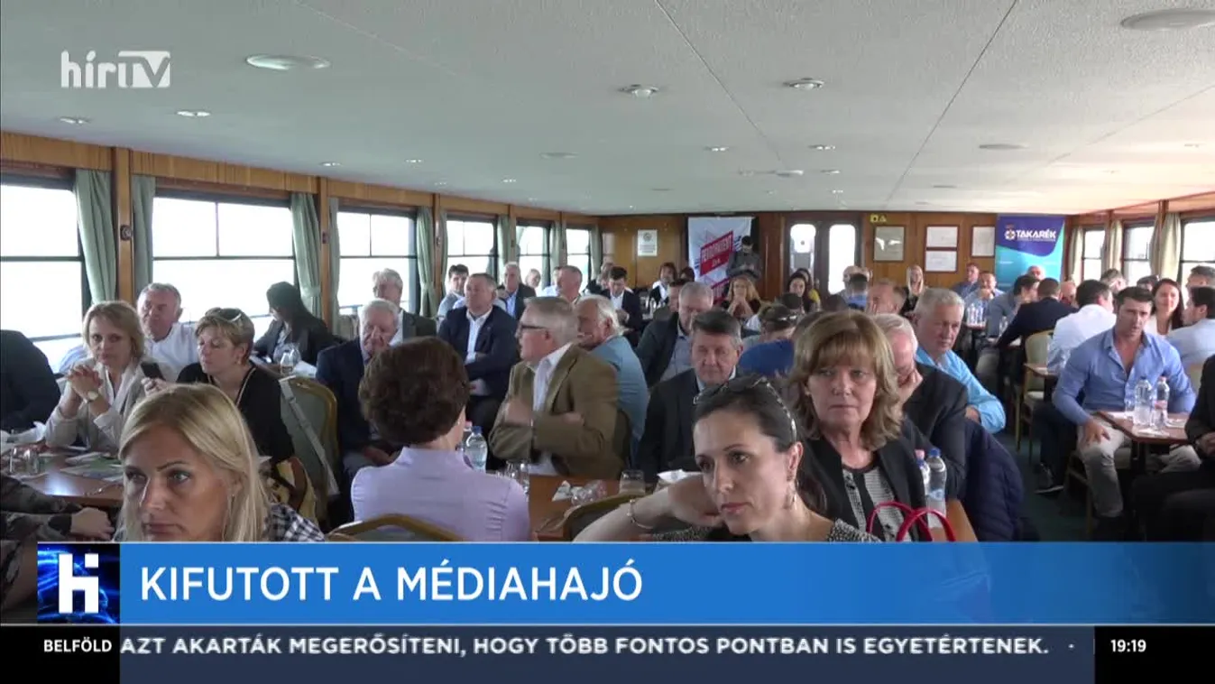 Kifutott a Médiahajó