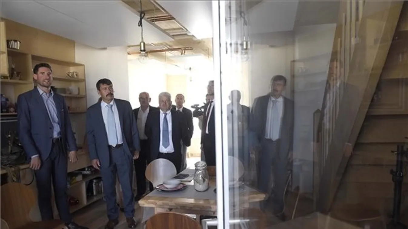 Áder János: az innovációs házépítő verseny ötleteit hasznosítani kell