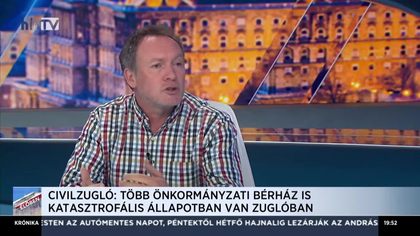 Várnai László: Karácsony mindent megígér, mindig ahol jár éppen azt ígéri