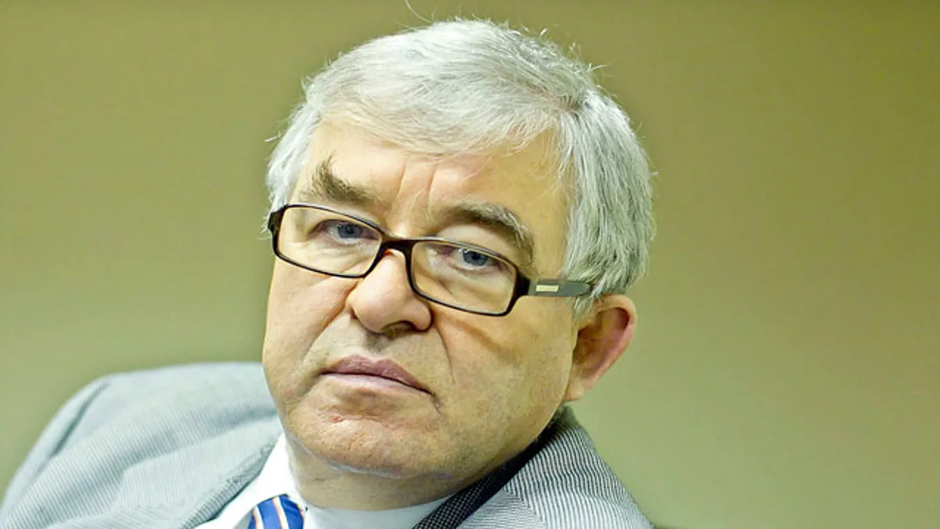 Boros Imre: Erősödnek a V4-ek