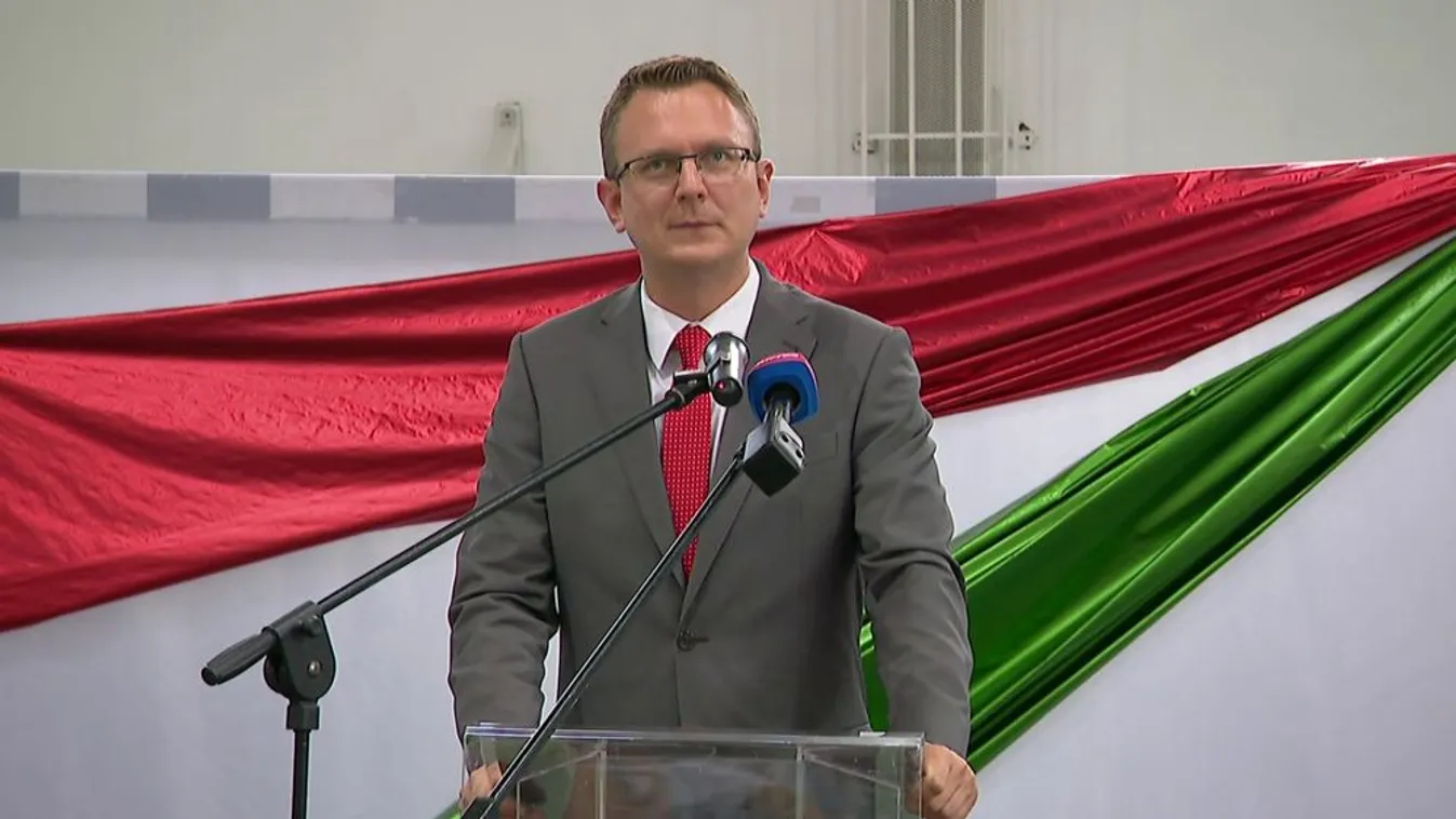 Béremelésre számíthatnak az iskolaigazgatók