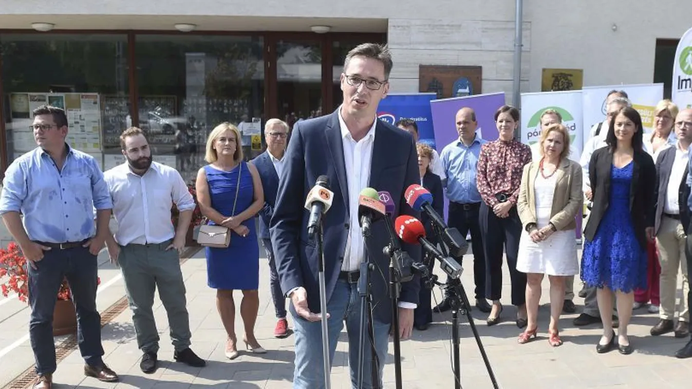 Alkalmatlan ellenzéki jelöltek – Karácsonyék jócskán le vannak maradva