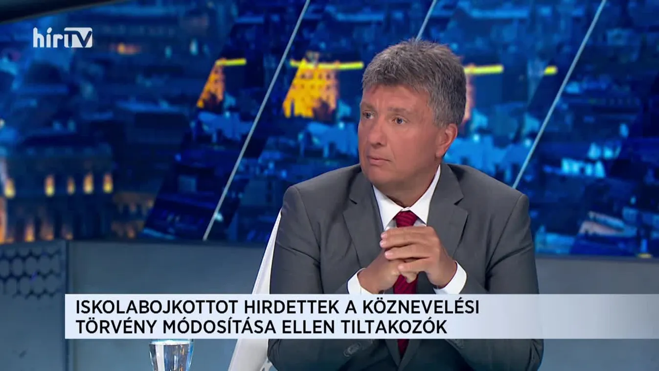 Magyarország élőben Rétvári Bencével