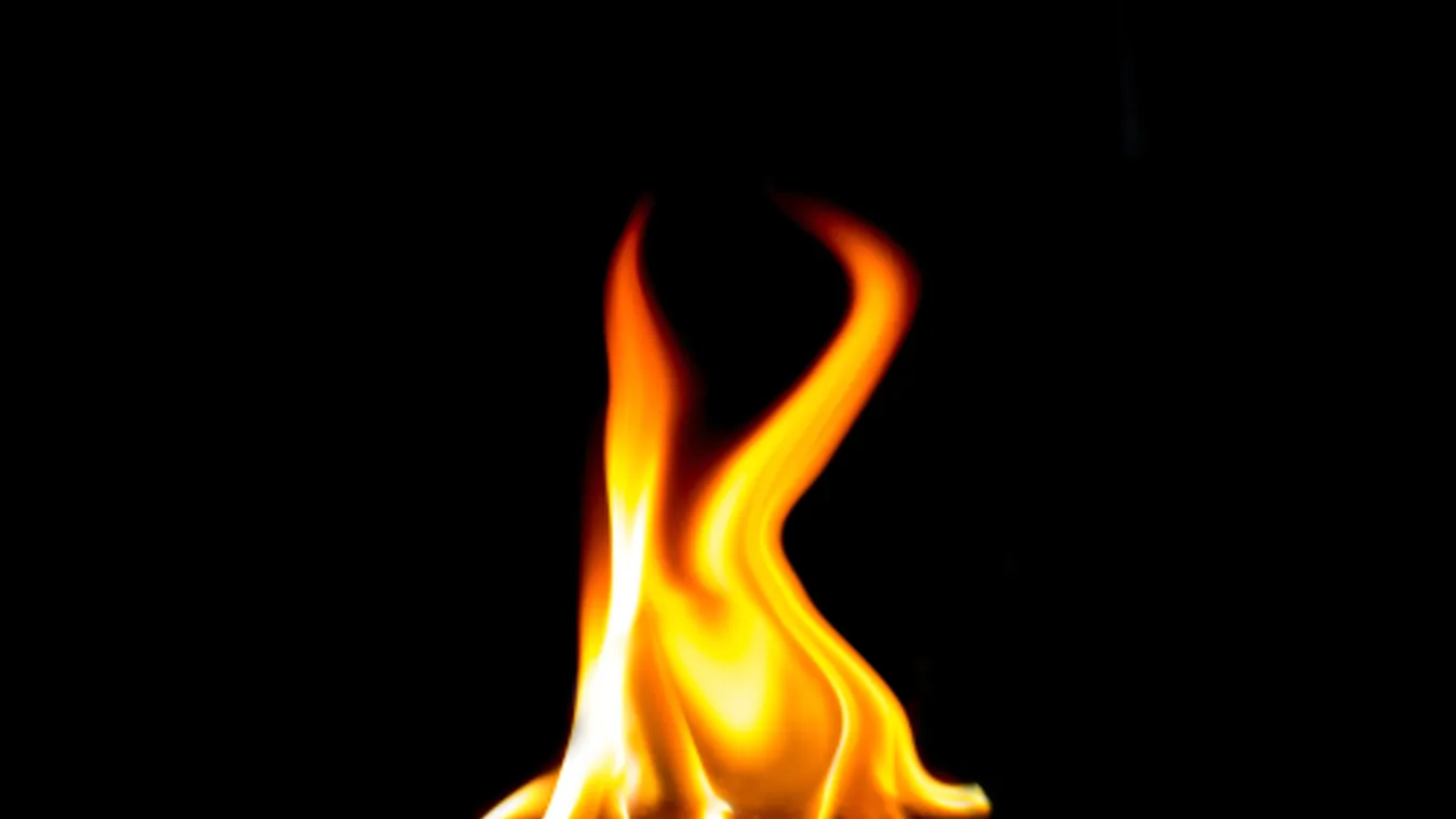 Kisebb tűz volt az Árkádban, kiürítik az épületet