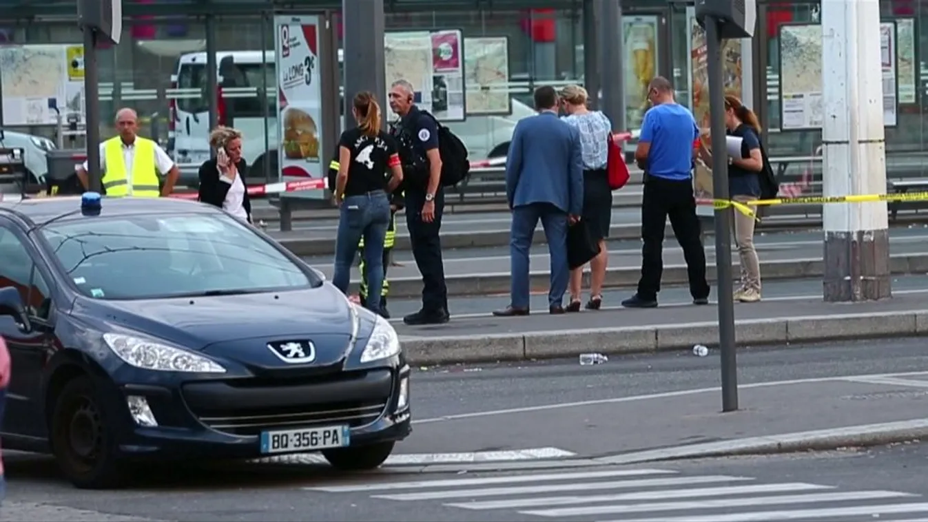 Továbbra is ismeretlenek a lyoni késelés elkövetőjének indítékai
