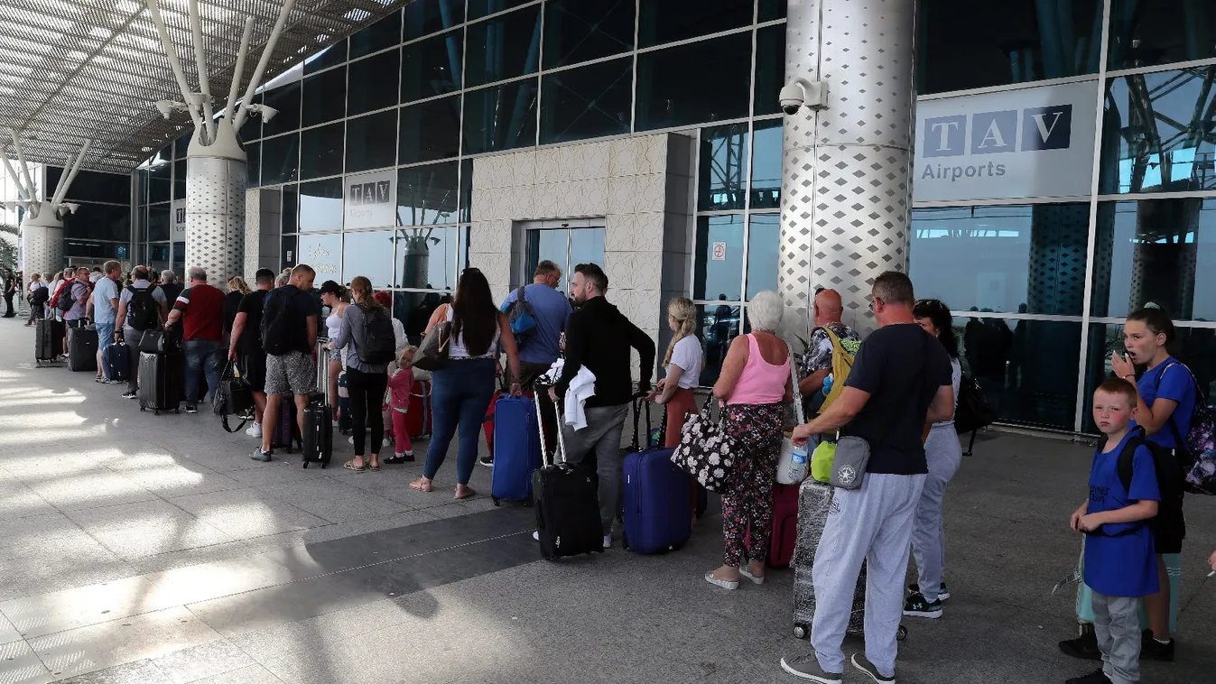 Thomas Cook-csőd - A brit utasok 40 százaléka már hazatért