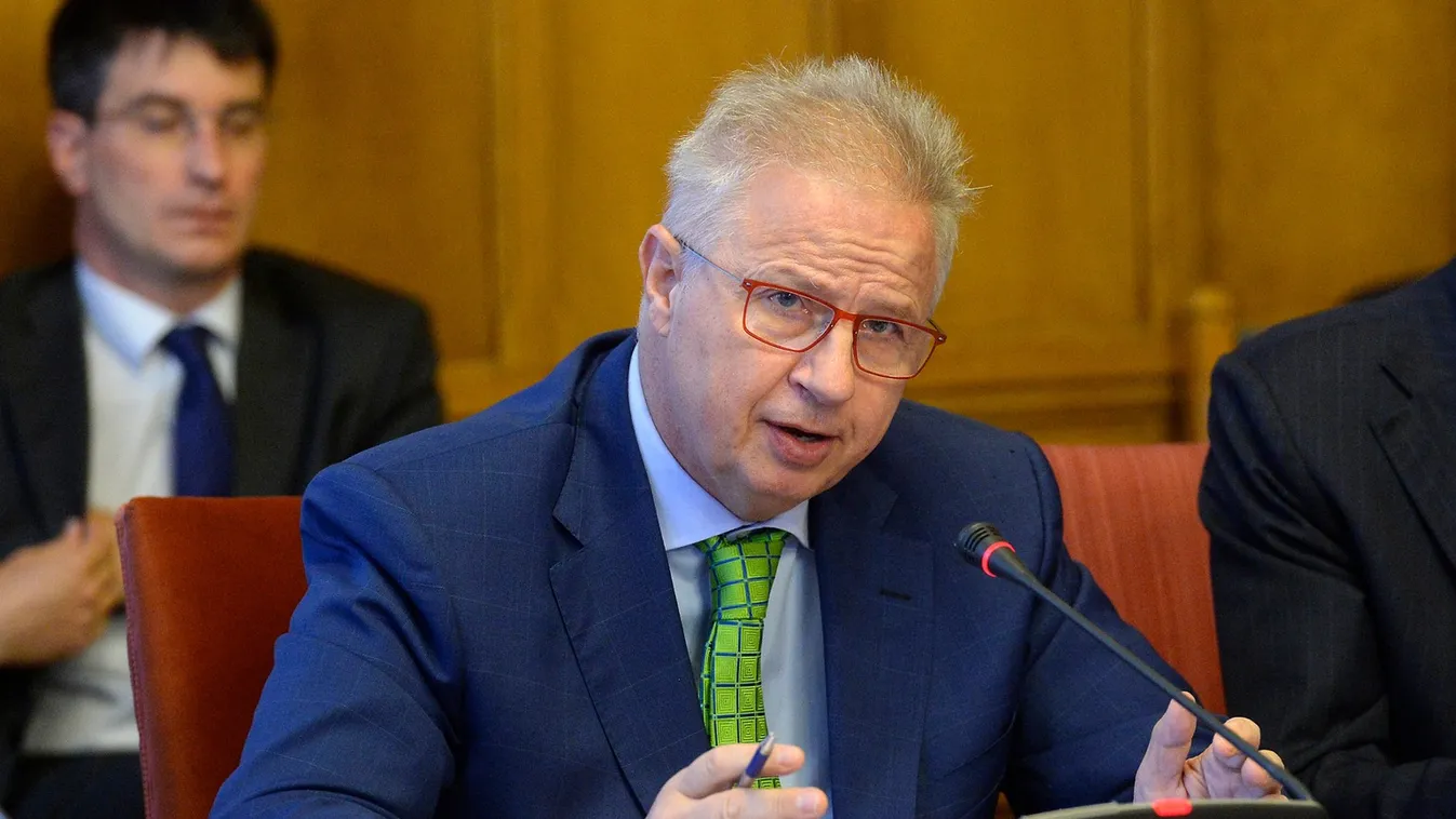 Kormány: A bevándorláspártiak nem tűrik el Trócsányi uniós biztosi kinevezését, mert a magyar határ lezárásakor igazságügyminiszter volt