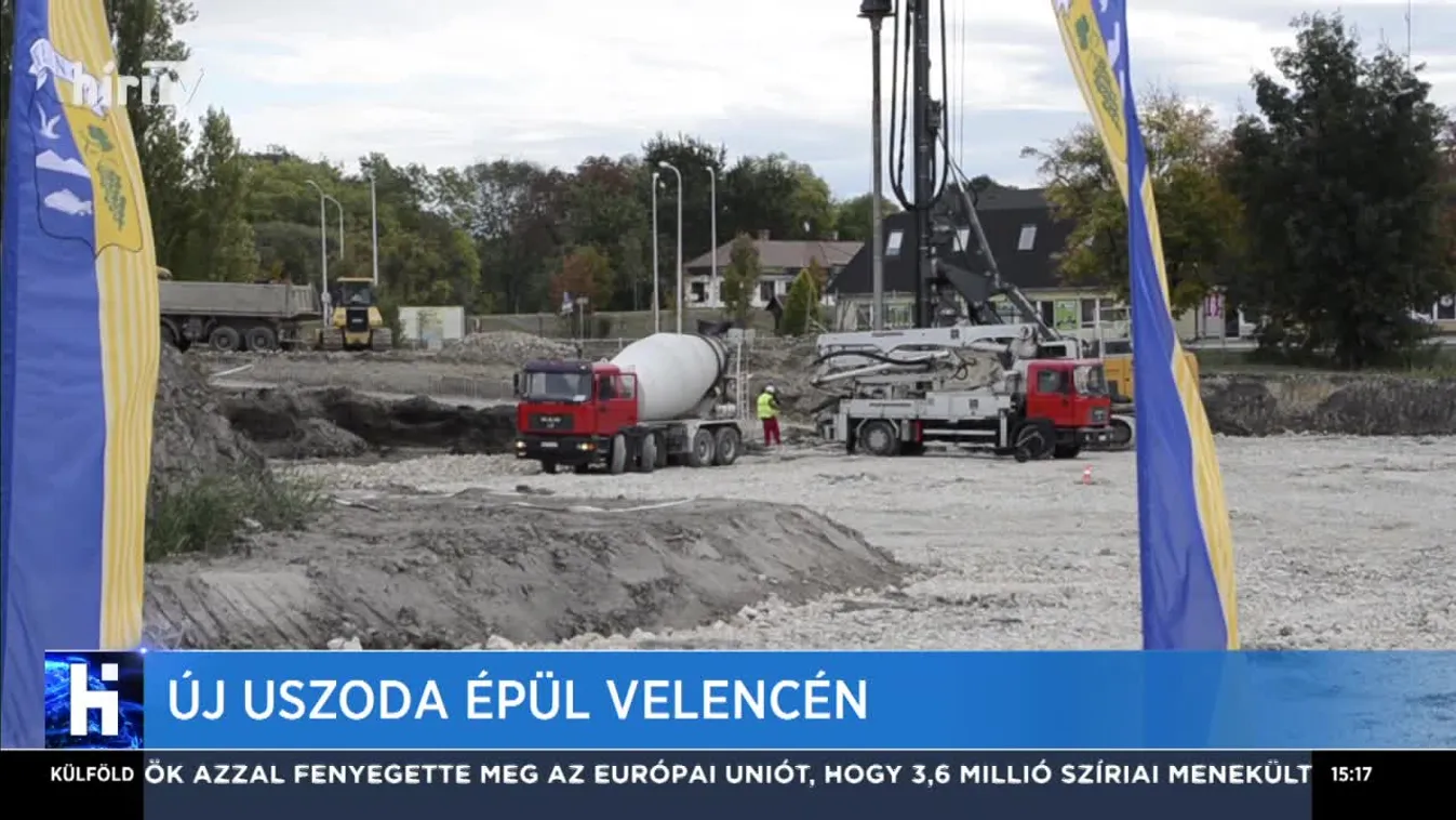 Új uszoda épül Velencén