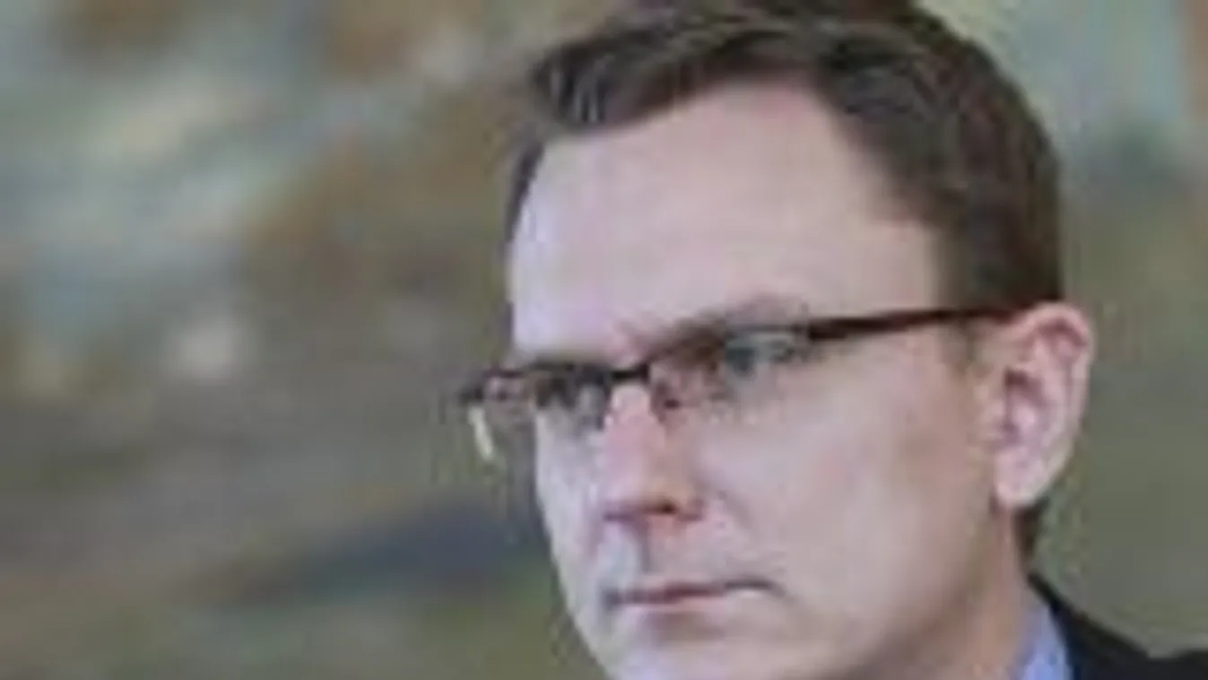 Rétvári Bence: a kormánypártoknak Magyarország az első, rájuk az idősek is számíthatnak