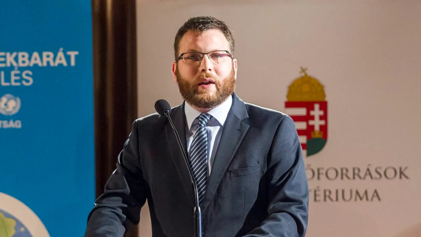 Schanda Tamás: Számos ösztöndíj-lehetőség segíti a hallgatókat