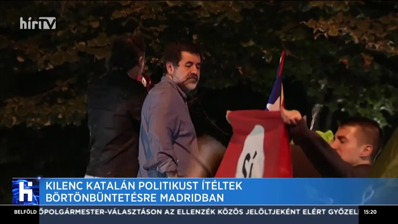 Kilenc katalán politikust ítéltek börtönbüntetésre Madridban