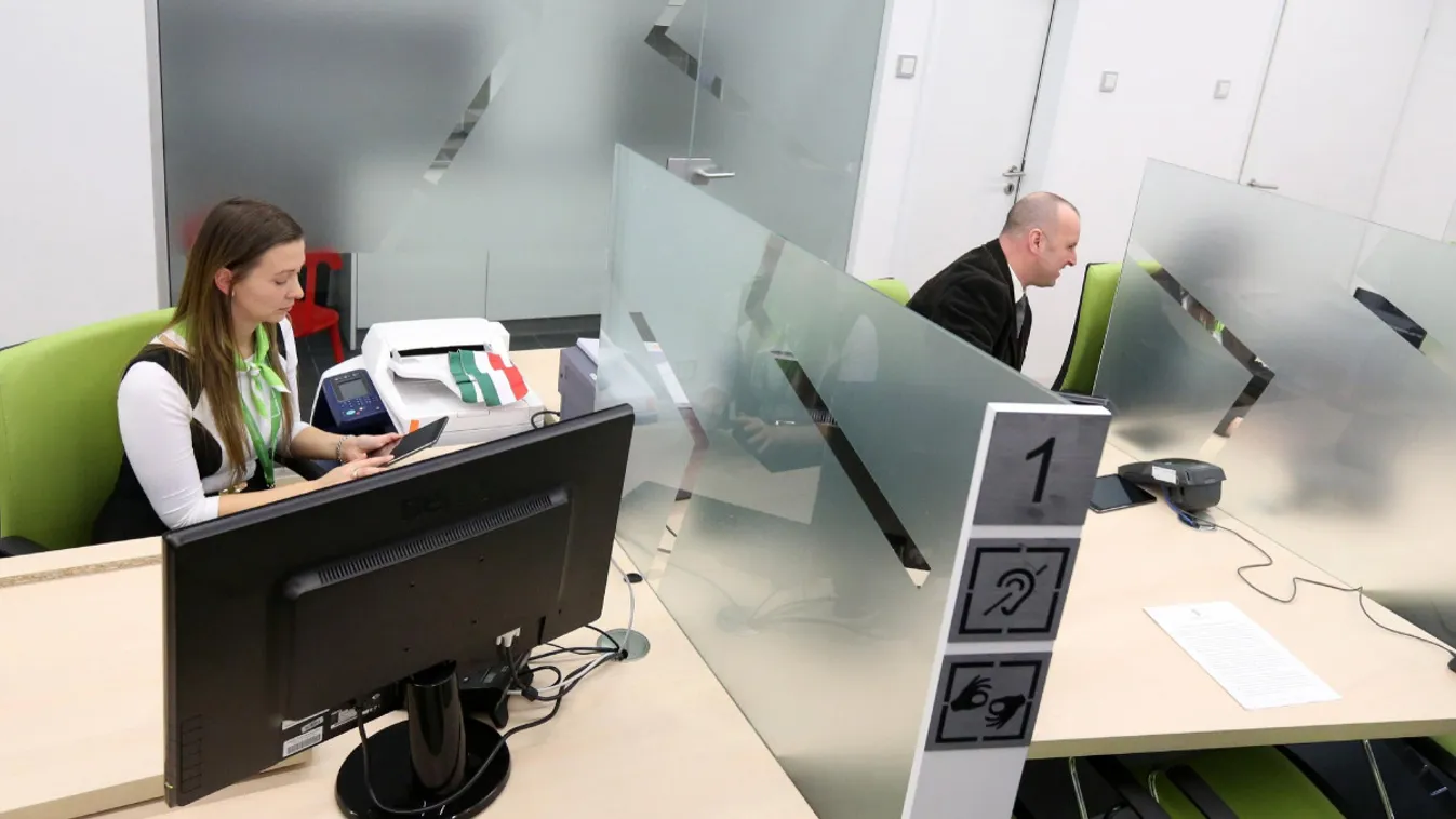 Nyitva lesznek a választás hétvégéjén a kormányablakok, okmányirodák