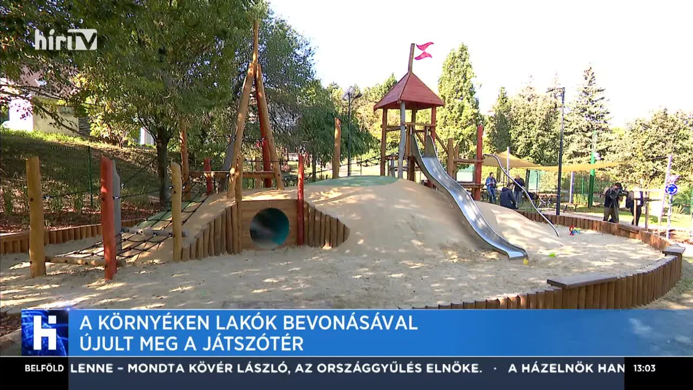 A környéken lakók bevonásával újult meg a játszótér