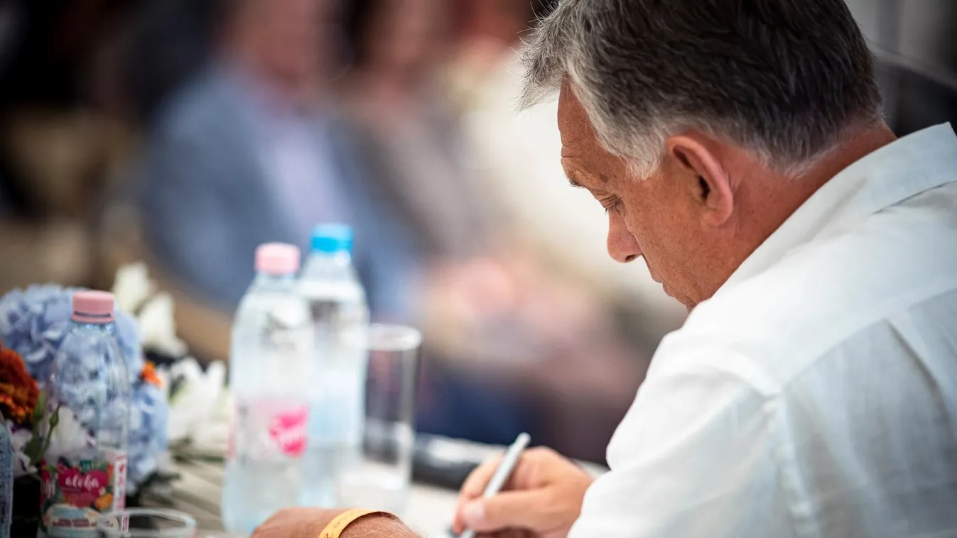 Orbán Viktor levelet írt a fideszes önkormányzati képviselőknek és polgármestereknek