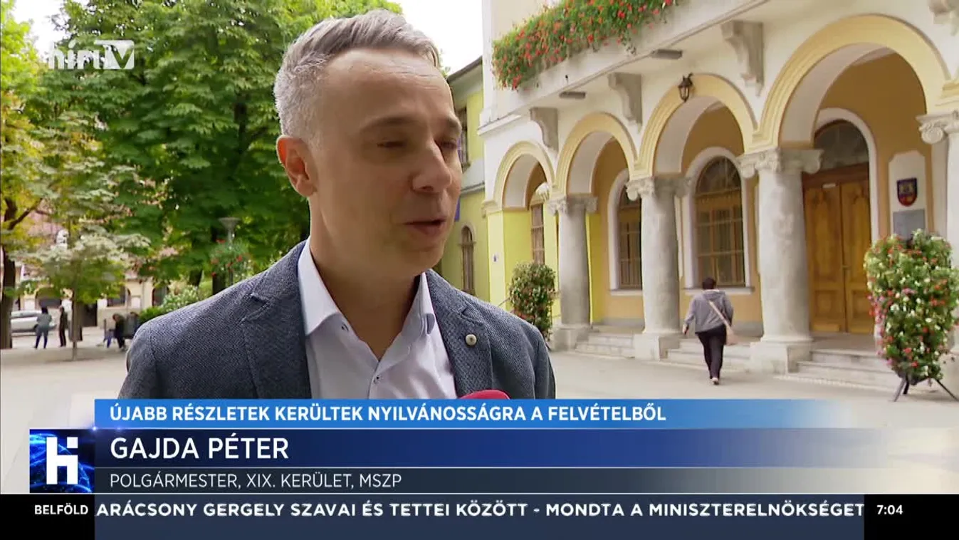 Gajda Péter kihátrál Lackner Csaba mögül