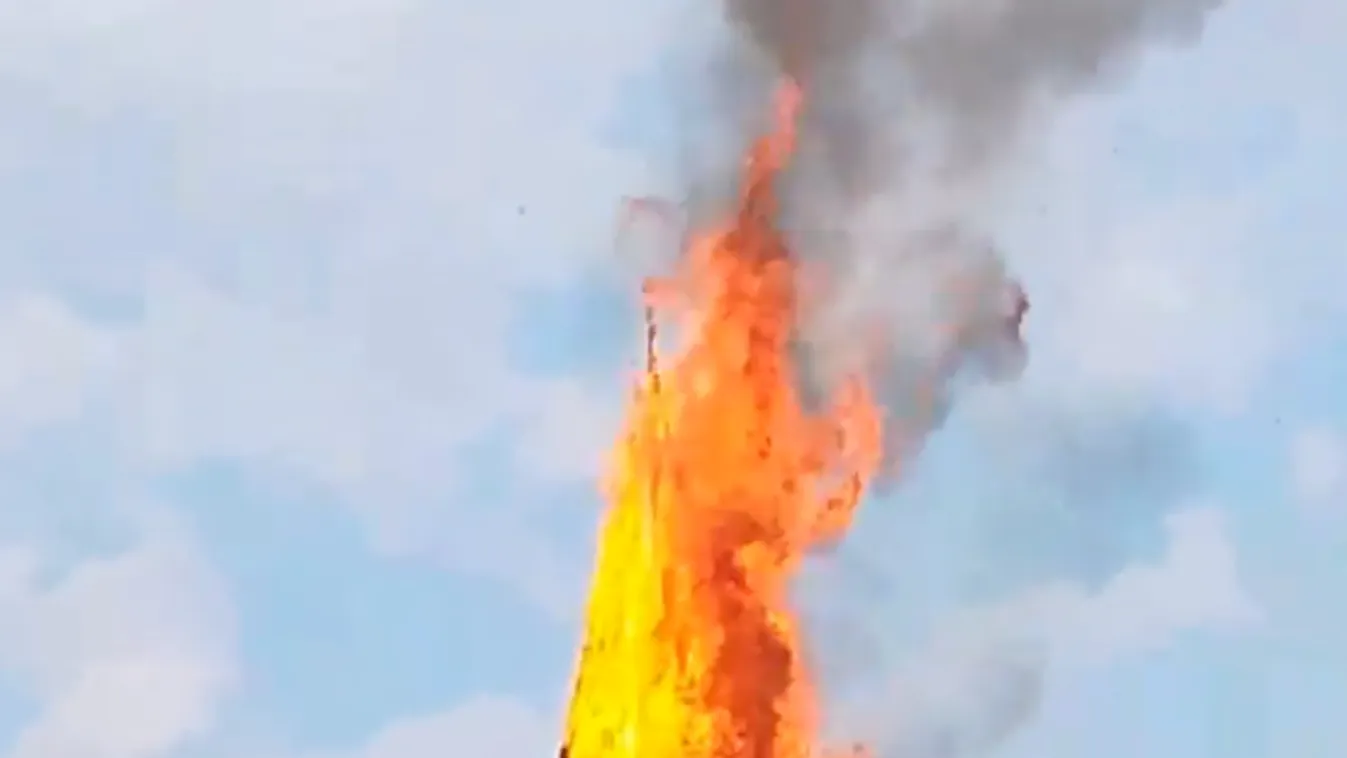 Kigyulladt az erdélyi Bethlenszentmiklós unitárius templomának tornya