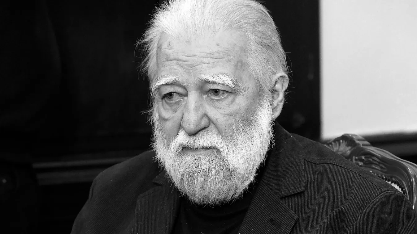 Október 11-én búcsúznak Sára Sándortól