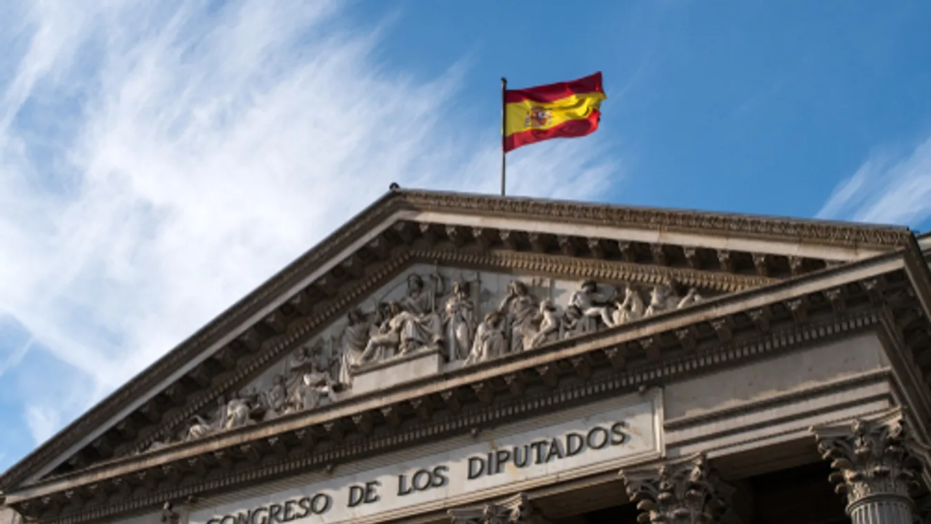 Spanyolország vasárnap negyedik parlamenti választását tartja négy éven belül