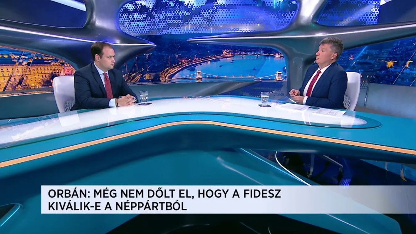 Nacsa Lőrinc: Sorskérdés, hogy Tusk balra, vagy jobbra kívánja kinyitni az ajtót