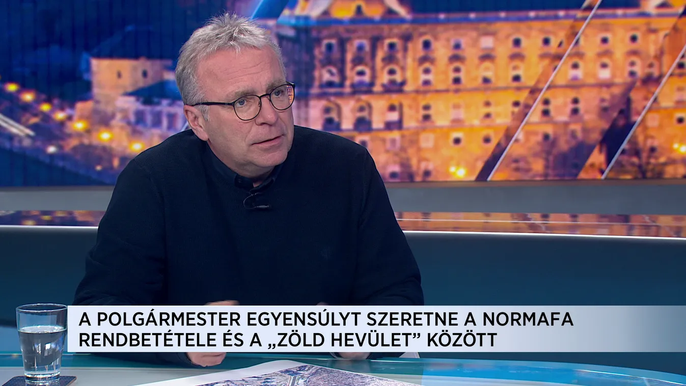 Pokorni: Vállalhatatlan forgatókönyv lenne a Normafa parkoló nélkül