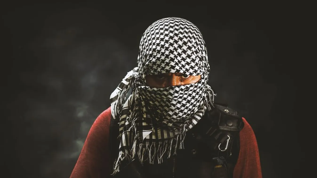 Őrizetbe vettek három feltételezett iszlamista terroristát Németországban