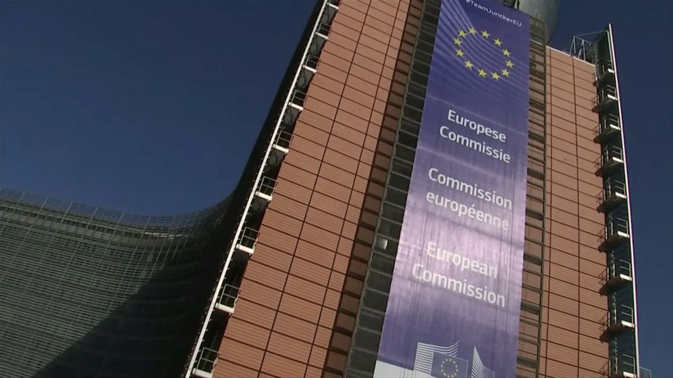 Ma hallgatják meg Várhelyi Olivért