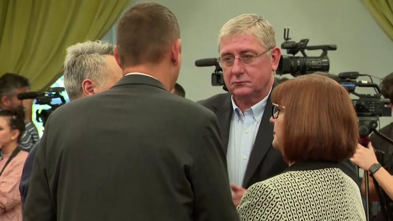 Gyurcsány és Demszky emberei kerültek pozícióba