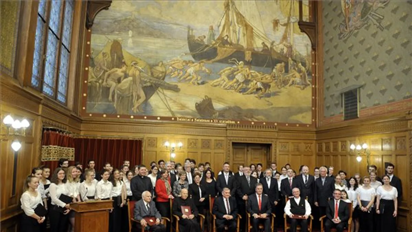 Átadták a Mindszenty-emlékérmeket a Parlamentben