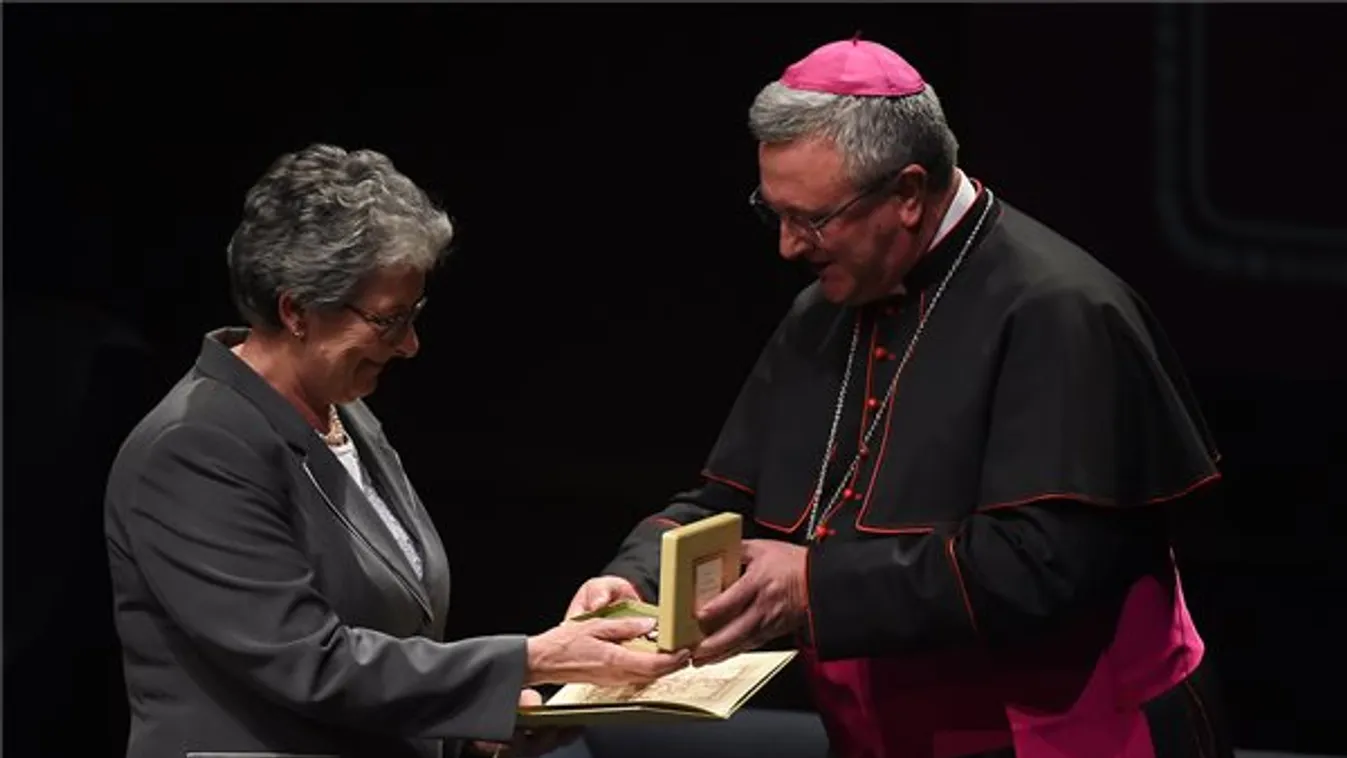 Átadták a Szent Erzsébet rózsája-díjat