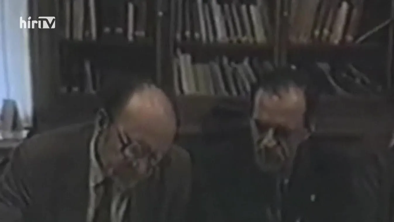 Főhős (2019-11-04)