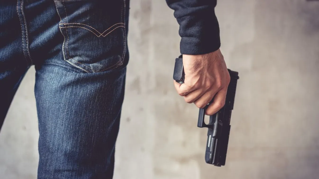 Szaúdi katona gyilkolt egy floridai haditengerészeti bázison