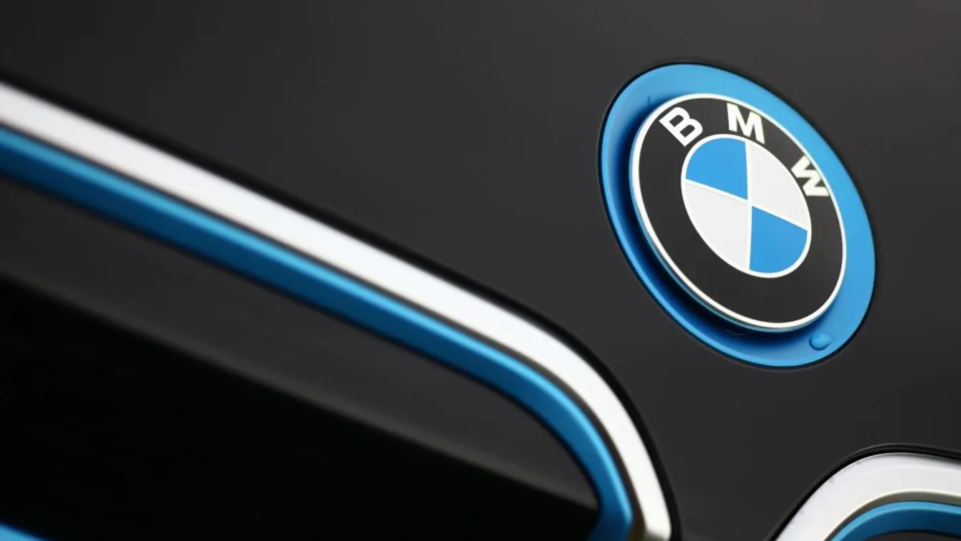 Szijjártó: A magyar gazdaság tovább erősödik a BMW gyárának megépülésével