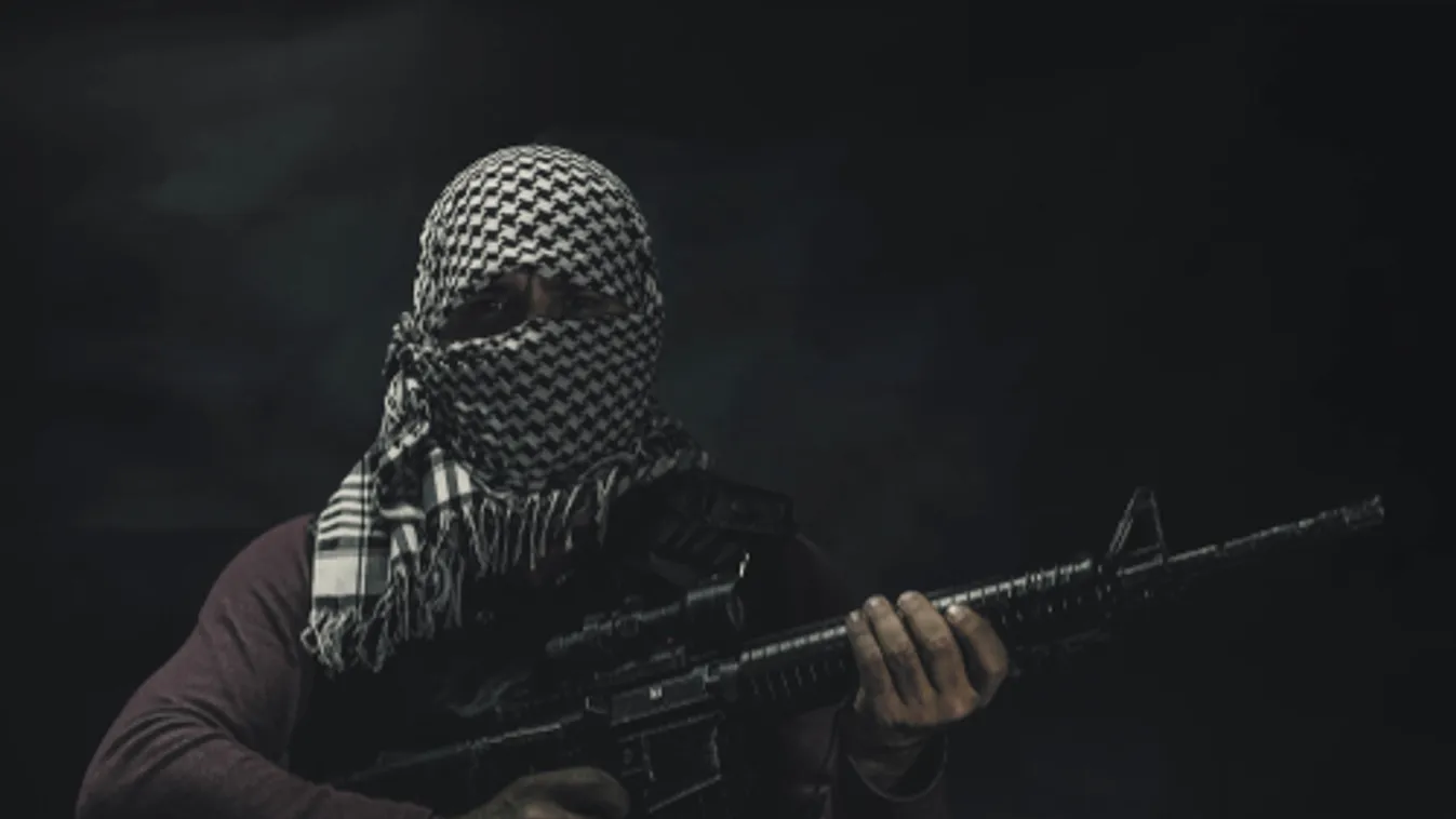 Több száz ISIS-tagot tartóztattak le