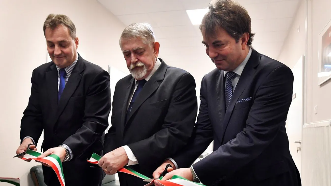 Átadták az Országos Onkológiai Intézet felújított osztályát