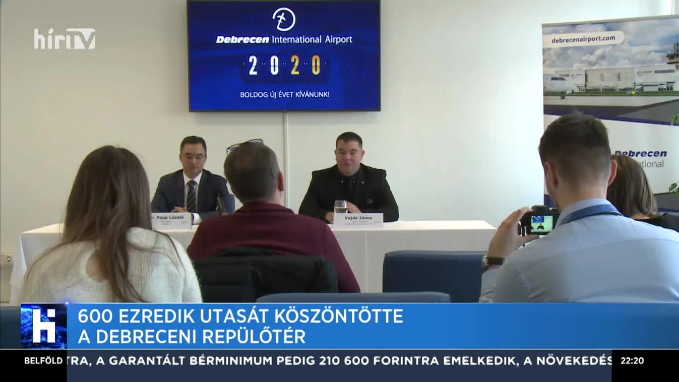 600 ezredik utazását köszöntötte a debreceni repülőtér