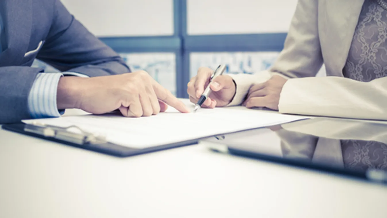 Miniszterelnöki Kabinetiroda: A kormány által kötött szerződések eddig is nyilvánosak voltak