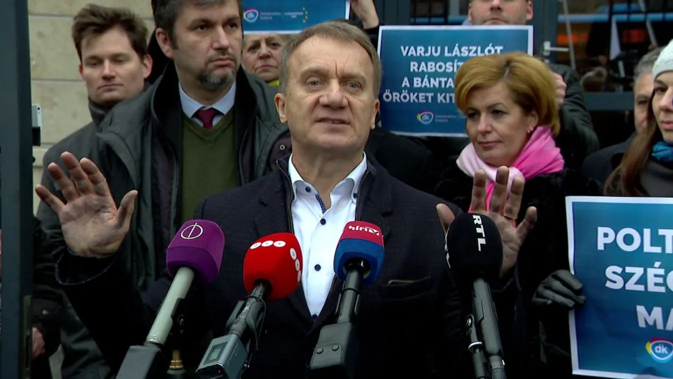 „Varju László mártírként próbálja bemutatni magát”