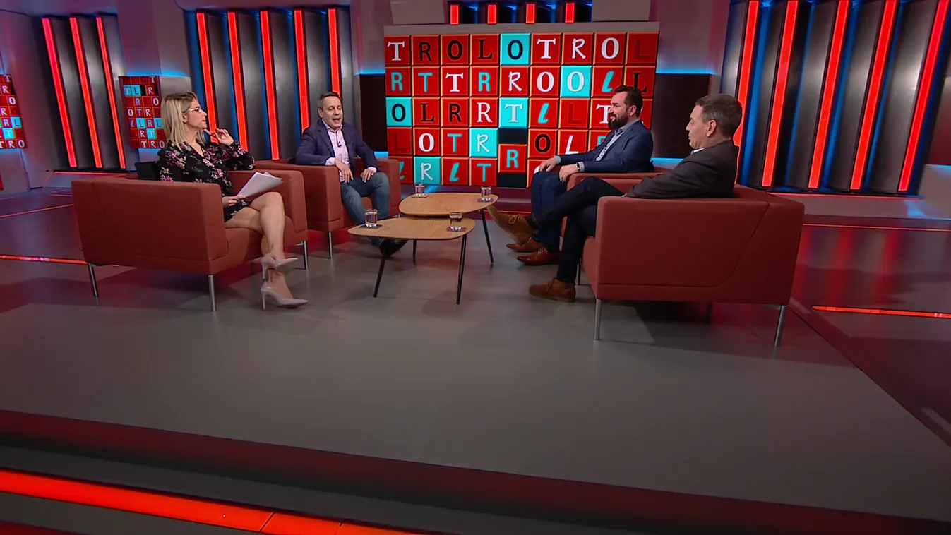 Troll: Az ellenzéki újságírók szörnyen gyengén szerepeltek a Kormányinfón