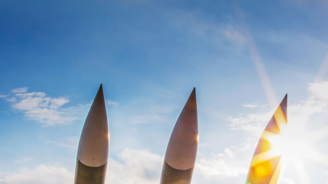 Rakétatámadás ért egy iraki támaszpontot, ahol amerikaiak is szolgálnak