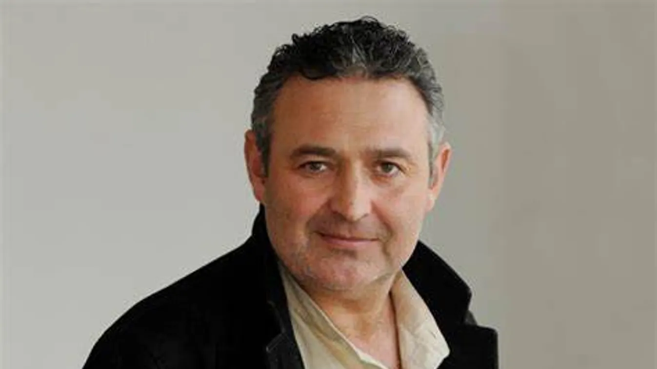 Elhunyt Gesztesi Károly