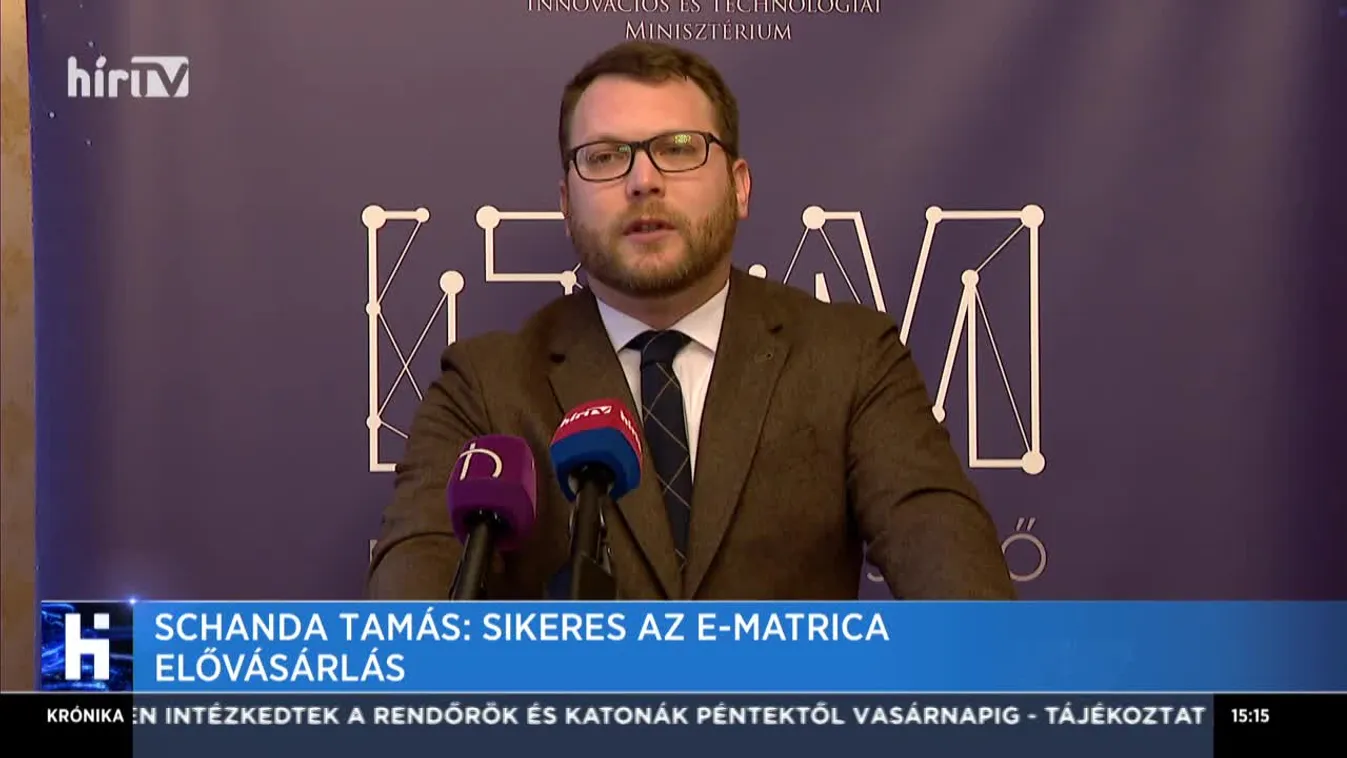 Schanda Tamás: Sikeres az E-matrica elővásárlás