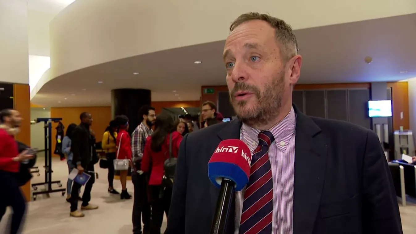 Kiállás az üldözött keresztények mellett